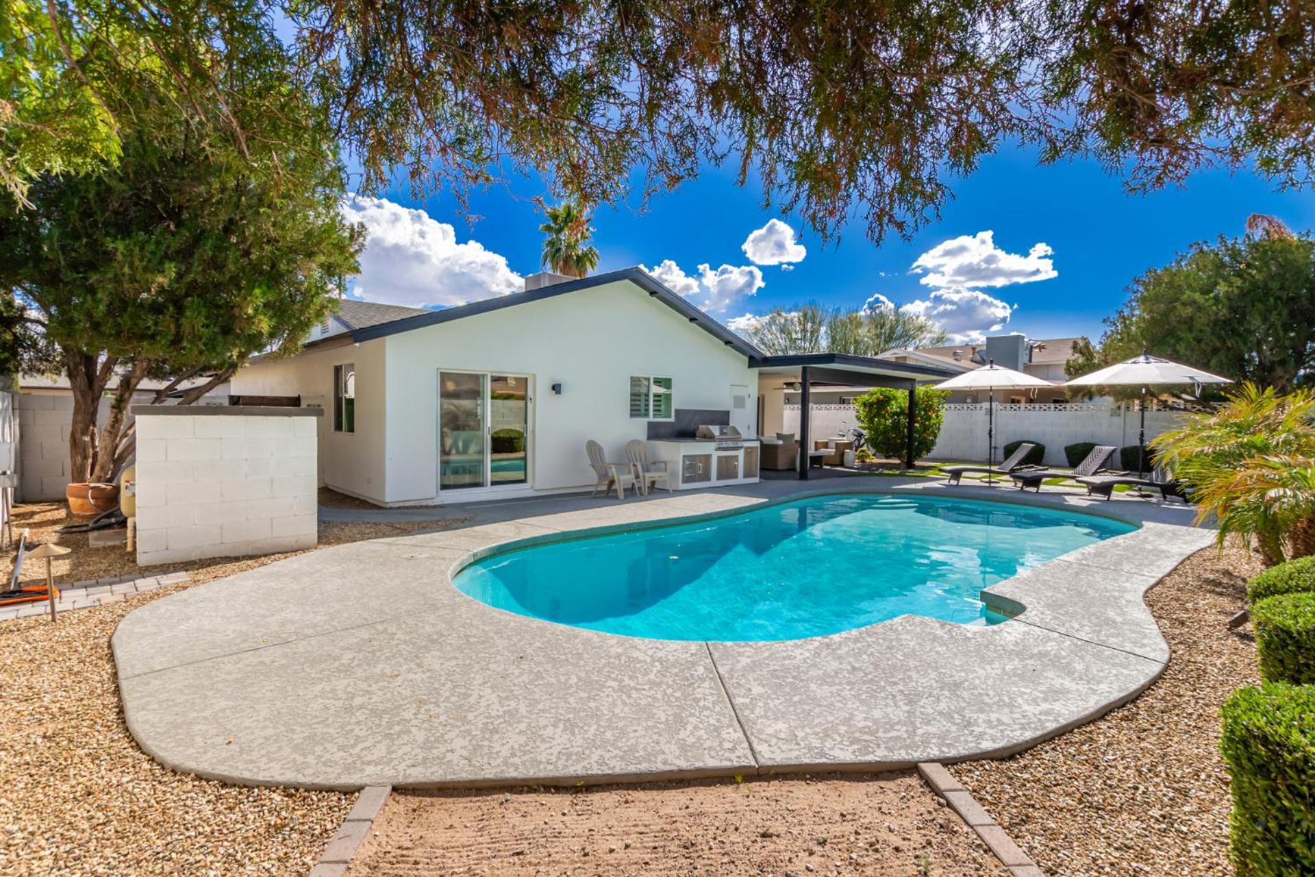 New Remodel In The Heart Of Holiday home
