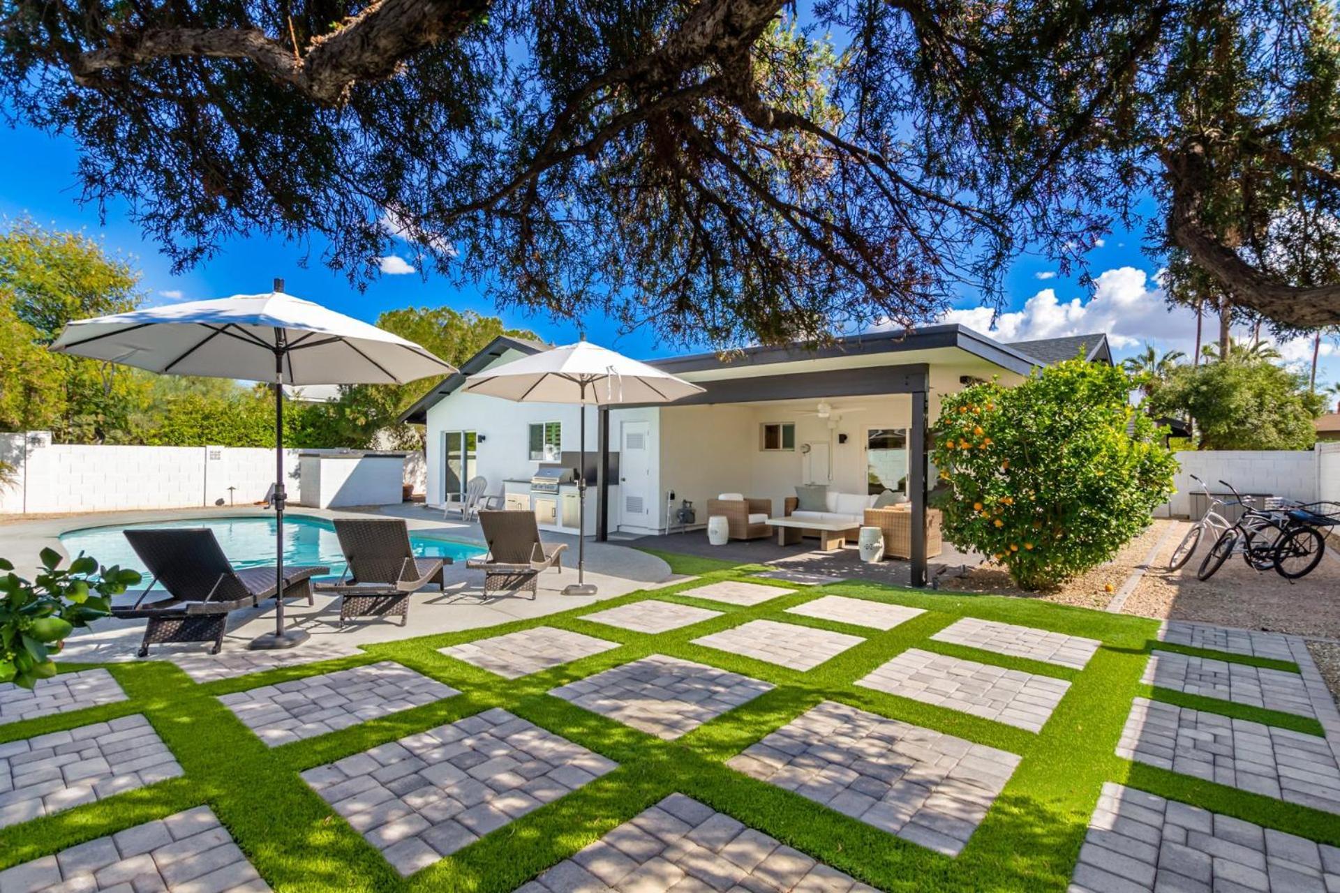 New Remodel In The Heart Of Holiday home *